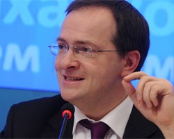 Минкультуры просит Д.Медведева разрешить ему проводить лотереи