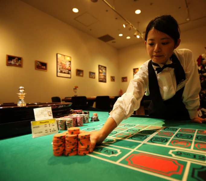 
                                Япония откладывает крайний срок приема проектов казино
                            