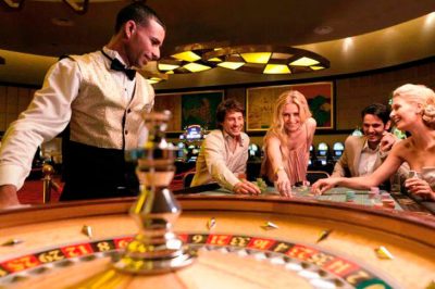 Официант казино игры в рулетку казино