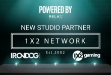 Photo of Relax добавляет 1X2 Network и Iron Dog Studio в программу Powered By
