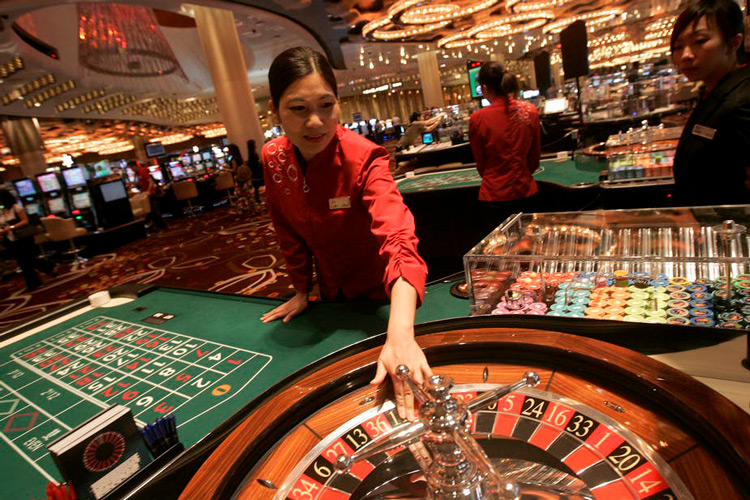 Культура чаевых в казино США: сколько денег выделить с выигрыша