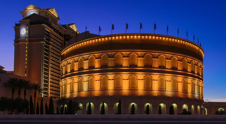 История Caesars Palace — величие Древнего Рима в самом центре Лас-Вегаса