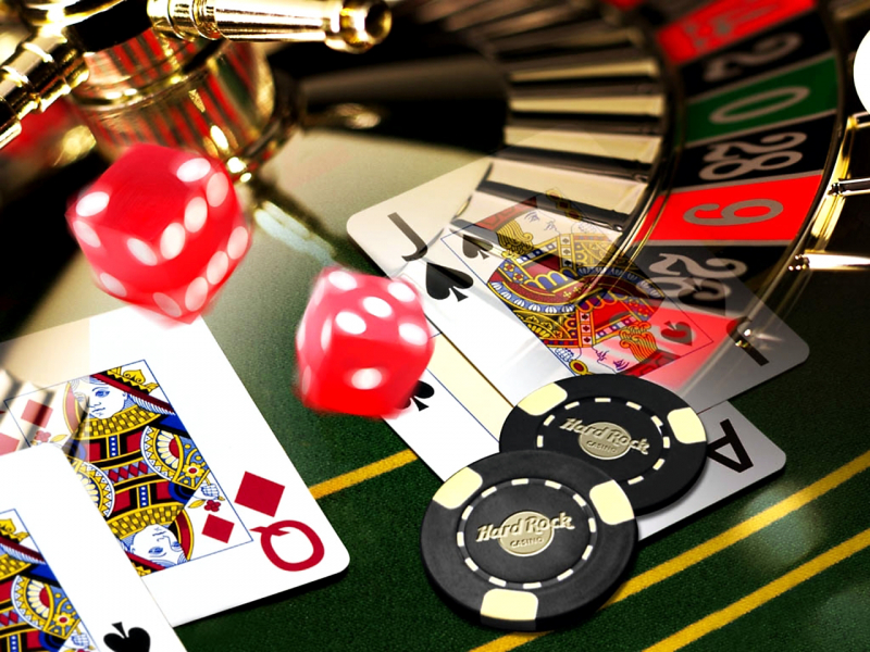
                                Откуда берётся математическое превосходство казино над игроком?
                            