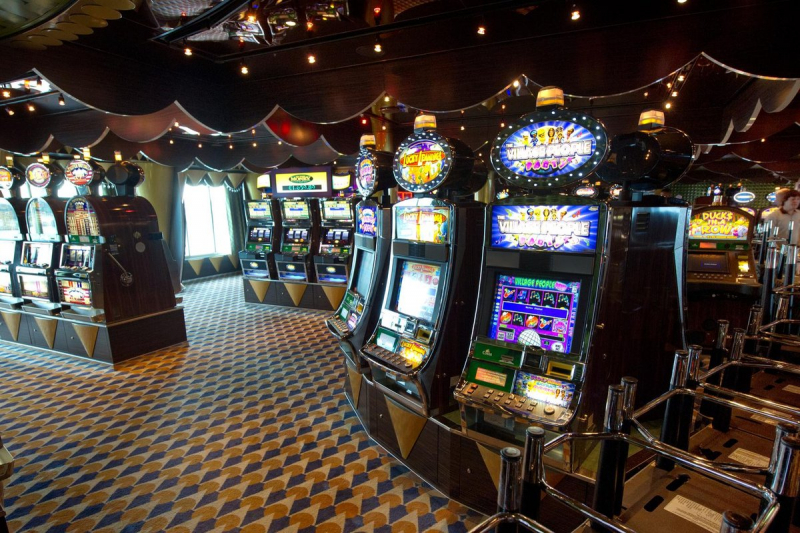 
                                Игорная индустрия: особенности организации азартных игр
                            
